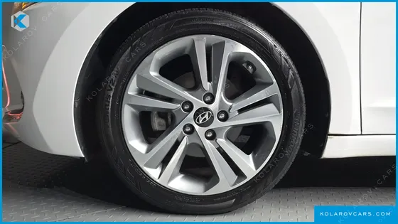 HYUNDAI ELANTRA (AVANTE) 1.6 GDI VALUE PLUS