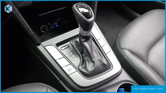 HYUNDAI ELANTRA (AVANTE) 1.6 GDI VALUE PLUS