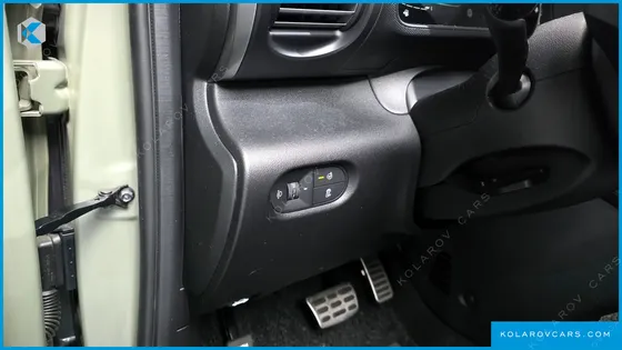 HYUNDAI CASPER TURBO THE ESSENTIAL LIGHT