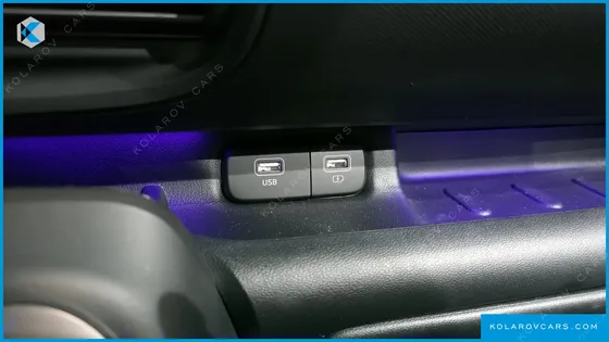HYUNDAI CASPER TURBO THE ESSENTIAL LIGHT