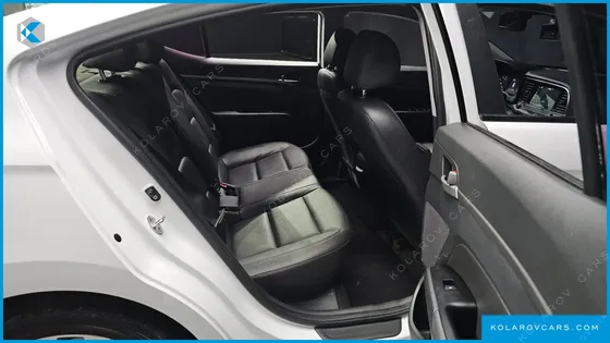 HYUNDAI ELANTRA (AVANTE) 1.6 GDI VALUE PLUS