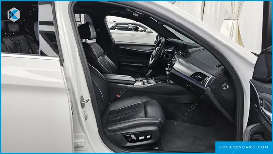 BMW 5 SERIES 520D XDRIVE M SPORT PACKAGE PLUS