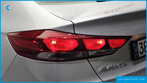 HYUNDAI ELANTRA (AVANTE) 1.6 GDI MODERN