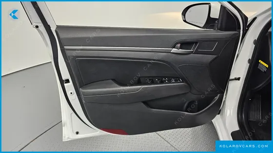 HYUNDAI ELANTRA (AVANTE) 1.6 GDI VALUE PLUS