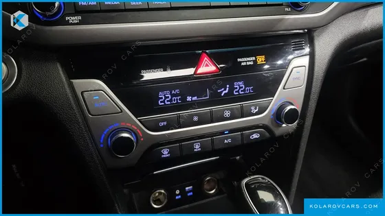 HYUNDAI ELANTRA (AVANTE) 1.6 GDI SMART