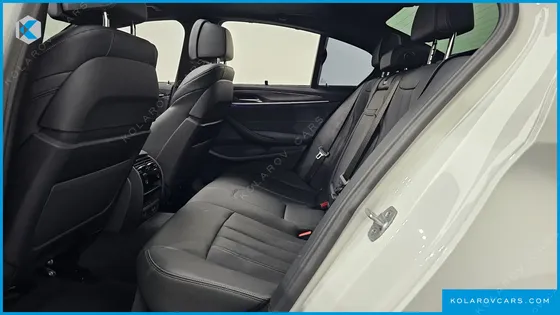 BMW 5 SERIES 520I M SPORT
