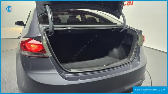 HYUNDAI ELANTRA (AVANTE) 1.6 GDI VALUE PLUS