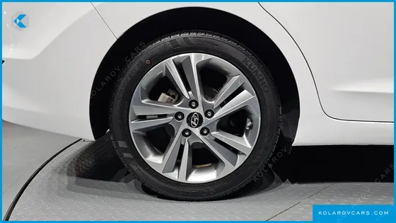 HYUNDAI ELANTRA (AVANTE) 1.6 GDI PREMIUM