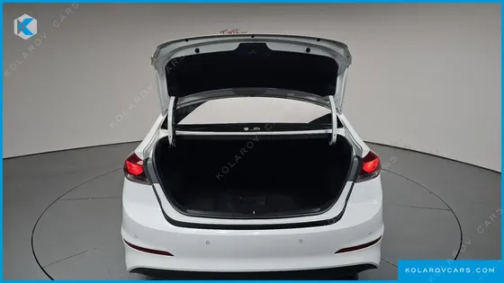HYUNDAI ELANTRA (AVANTE) 1.6 GDI VALUE PLUS