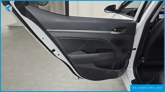 HYUNDAI ELANTRA (AVANTE) 1.6 GDI SMART