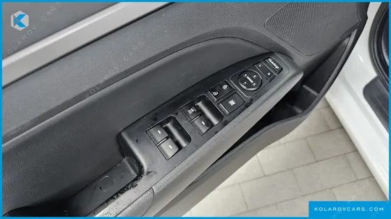 HYUNDAI ELANTRA (AVANTE) 1.6 GDI SMART