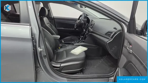 HYUNDAI ELANTRA (AVANTE) 1.6 E-VGT SMART