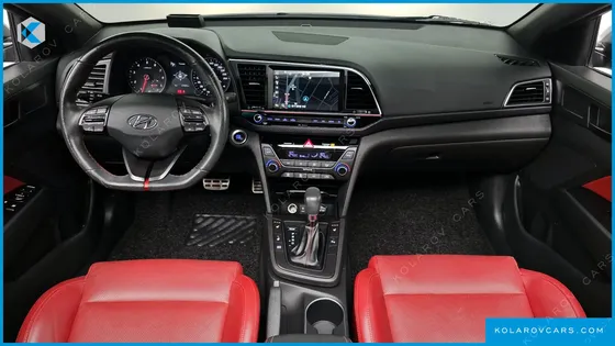 HYUNDAI ELANTRA (AVANTE) 1.6 TURBO SPORT