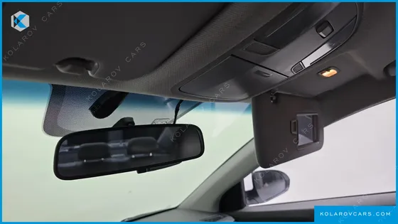 HYUNDAI ELANTRA (AVANTE) 1.6 LPI SMART (RENTAL CAR)