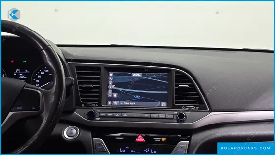 HYUNDAI ELANTRA (AVANTE) 1.6 LPI SMART (RENTAL CAR)