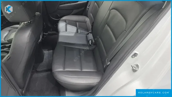 HYUNDAI ELANTRA (AVANTE) 1.6 LPI SMART (RENTAL CAR)