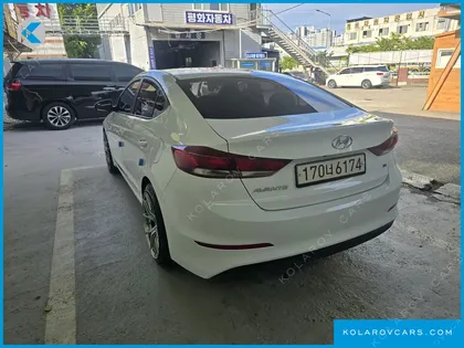 HYUNDAI ELANTRA (AVANTE) 1.6 GDI SMART
