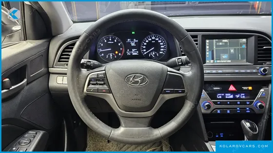 HYUNDAI ELANTRA (AVANTE) 1.6 GDI SMART