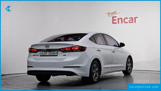 HYUNDAI ELANTRA (AVANTE) 1.6 GDI SMART