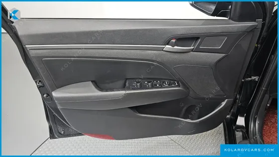 HYUNDAI ELANTRA (AVANTE) 1.6 GDI VALUE PLUS