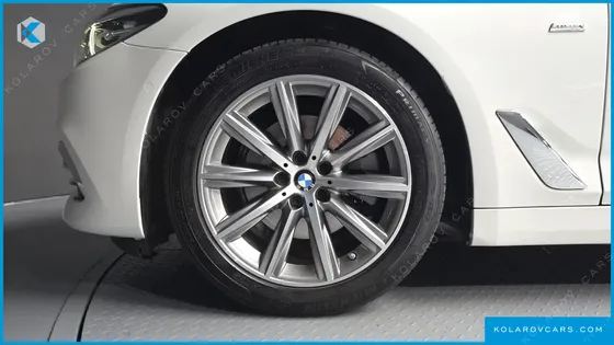 BMW 5 SERIES 520I LUXURY