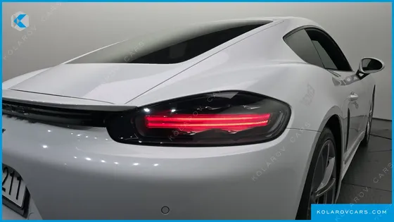 PORSCHE 718 2.0