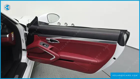 PORSCHE 718 2.0