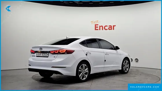HYUNDAI ELANTRA (AVANTE) 1.6 GDI SMART