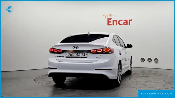 HYUNDAI ELANTRA (AVANTE) 1.6 GDI SMART