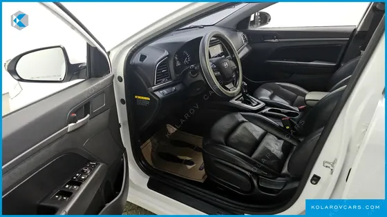 HYUNDAI ELANTRA (AVANTE) 1.6 GDI SMART