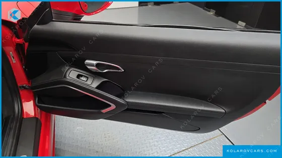 PORSCHE 718 2.0