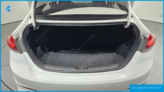 HYUNDAI ELANTRA (AVANTE) 1.6 GDI VALUE PLUS