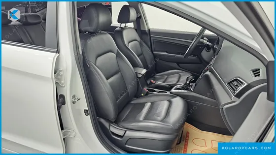 HYUNDAI ELANTRA (AVANTE) 1.6 GDI VALUE PLUS