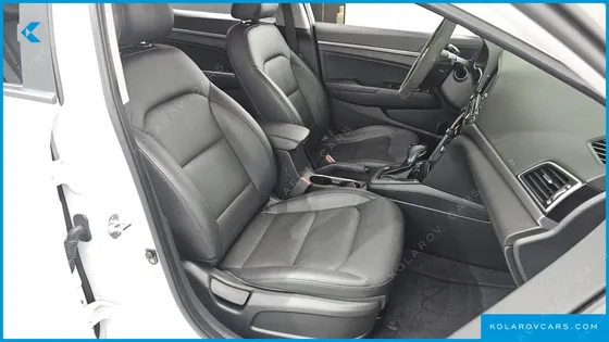 HYUNDAI ELANTRA (AVANTE) 1.6 GDI VALUE PLUS
