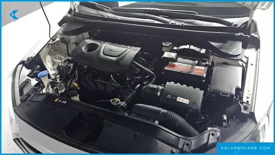 HYUNDAI ELANTRA (AVANTE) 1.6 GDI SMART