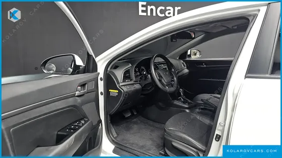 HYUNDAI ELANTRA (AVANTE) 1.6 GDI SMART