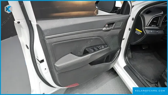 HYUNDAI ELANTRA (AVANTE) 1.6 GDI SMART