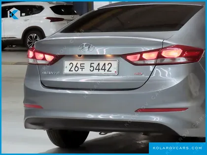 HYUNDAI ELANTRA (AVANTE) 1.6 GDI SMART