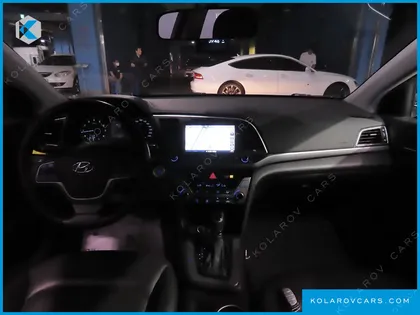 HYUNDAI ELANTRA (AVANTE) 1.6 GDI SMART