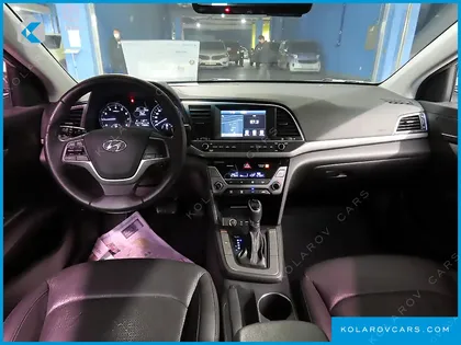 HYUNDAI ELANTRA (AVANTE) 1.6 GDI SMART