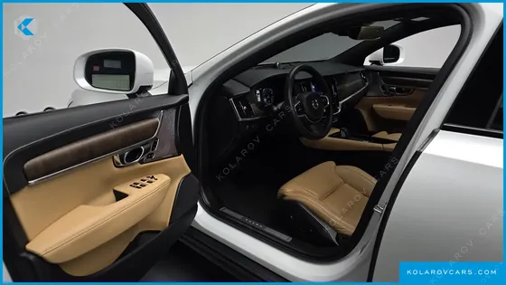 VOLVO V90 B5 PRO AWD