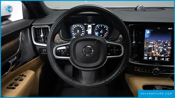 VOLVO V90 B5 PRO AWD