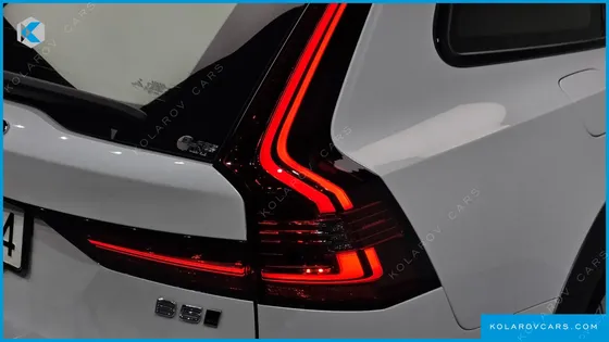 VOLVO V90 B5 PRO AWD