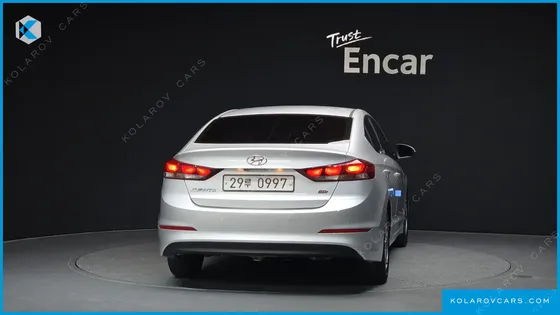 HYUNDAI ELANTRA (AVANTE) 1.6 GDI SMART
