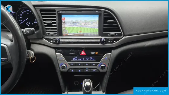 HYUNDAI ELANTRA (AVANTE) 1.6 GDI SMART