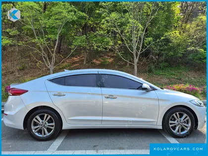 HYUNDAI ELANTRA (AVANTE) 1.6 GDI MODERN