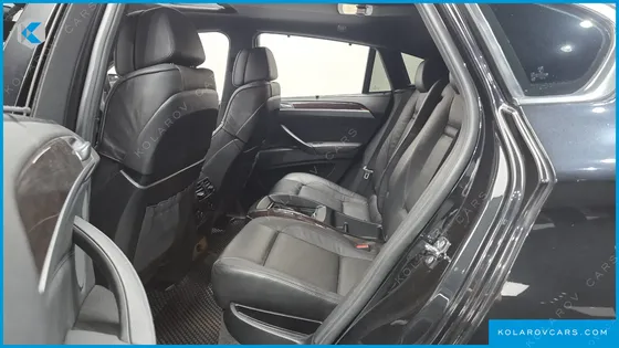 BMW X6 50I