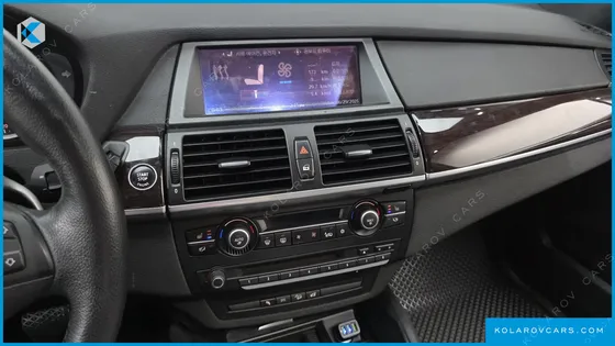BMW X6 50I