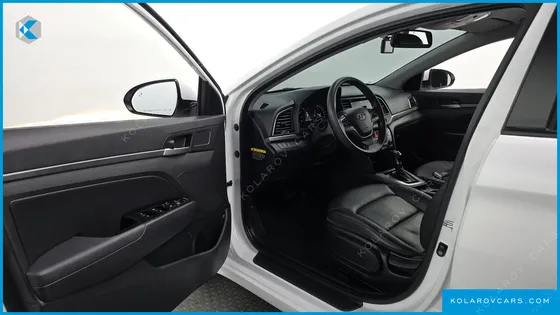 HYUNDAI ELANTRA (AVANTE) 1.6 GDI VALUE PLUS