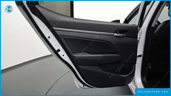 HYUNDAI ELANTRA (AVANTE) 1.6 GDI VALUE PLUS